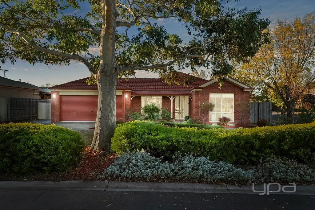 Brookfield 5Zimmer FAMILY HOME WITH DRIVE THROUGH AND SIDE ACCESS!