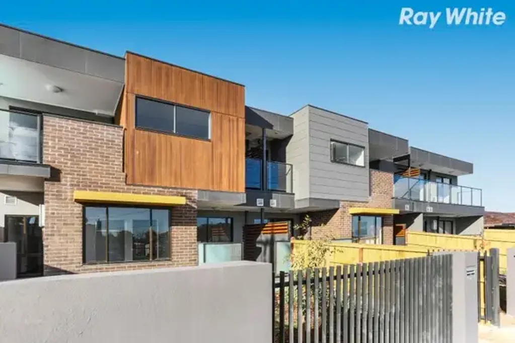 Easy, Low Maintenance Living