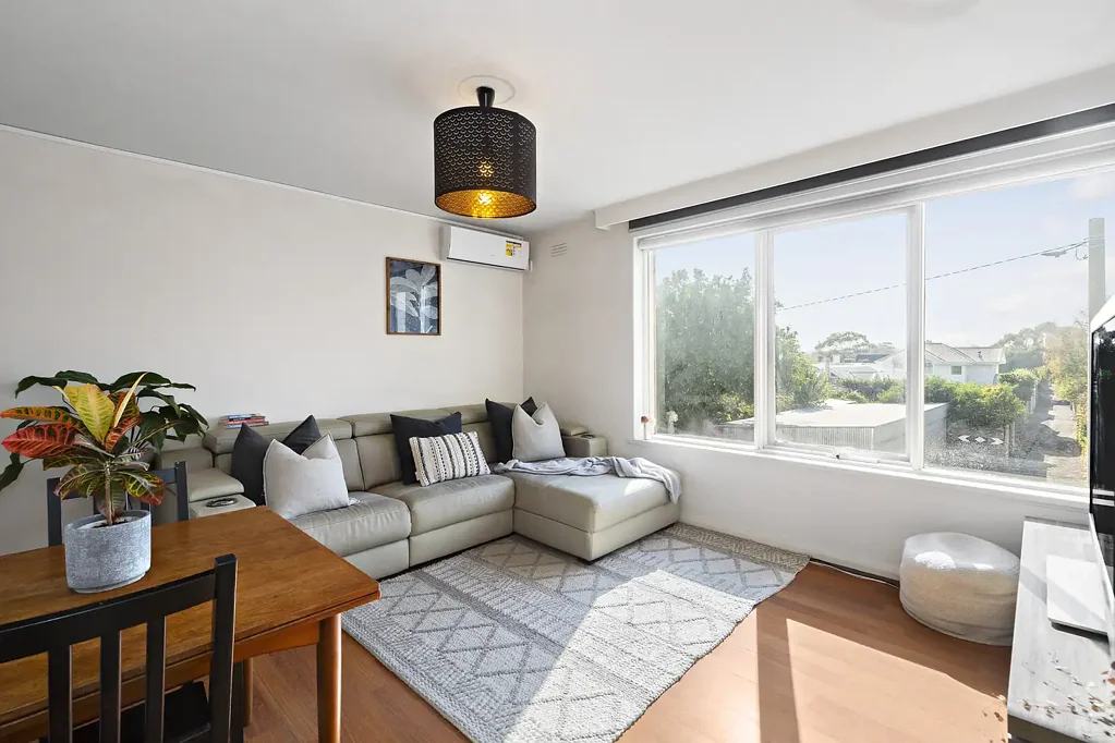 SUN DRENCHED, NORTH FACING GEM IN PRIVATE BLOCK