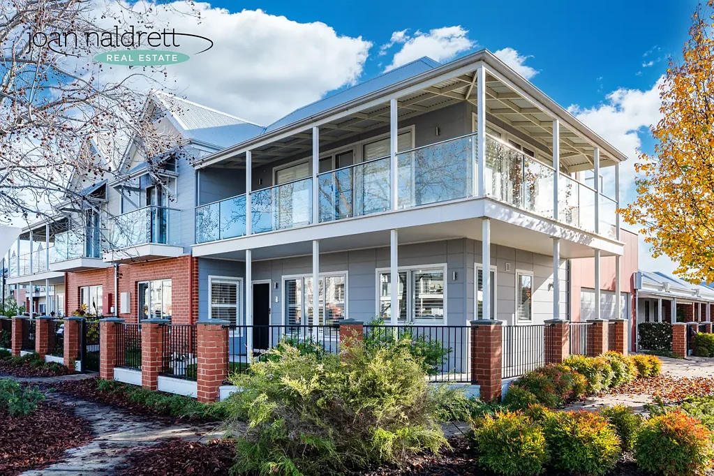 Modern 3 Bedroom Townhouse