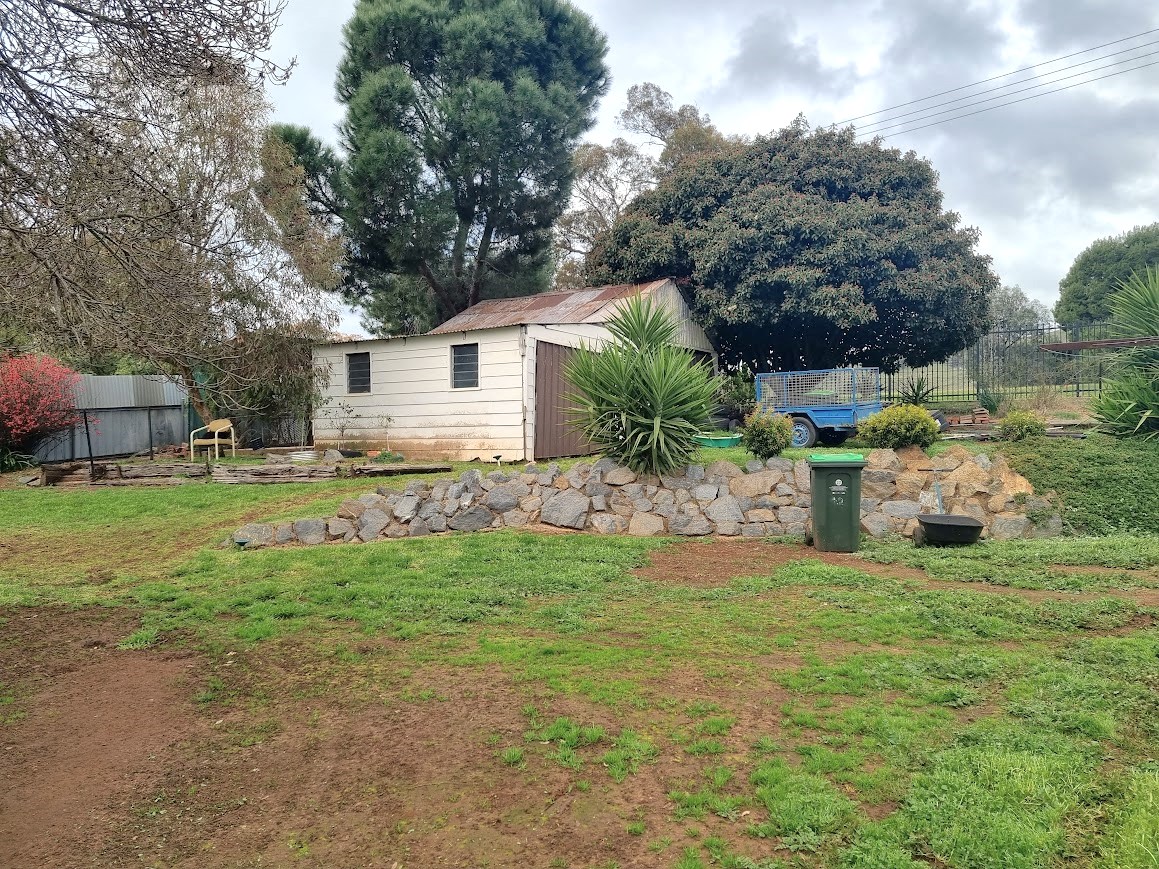 42 TOM ST, SOUTH GUNDAGAI NSW 2722, 0 rūma, 0 rūma horoi, House