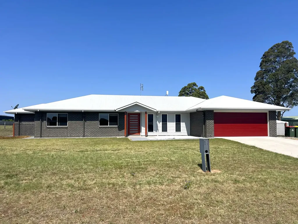 Kingaroy 4部屋 Modern Acreage Living