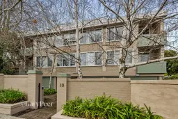 7/19 Hawthorn Road, Caulfield North