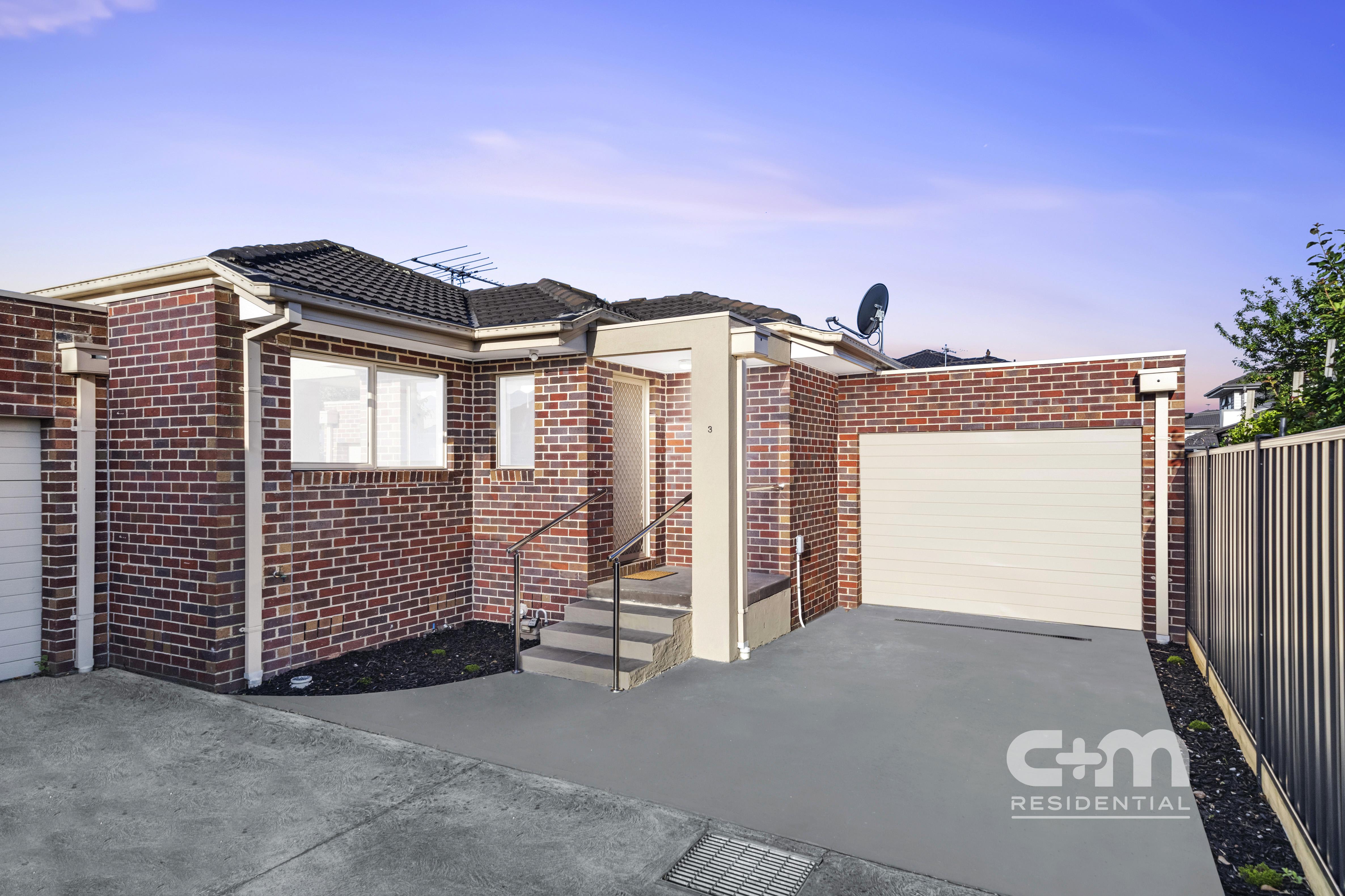 UNIT 3 78 ISLA AV, GLENROY VIC 3046, 0 rūma, 0 rūma horoi, Townhouse