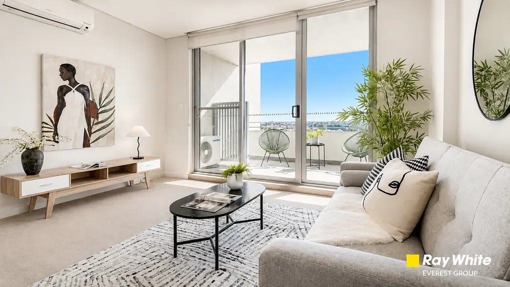 Merrylands 2 Slaapkamer North-Facing with Parramatta Skyline Views