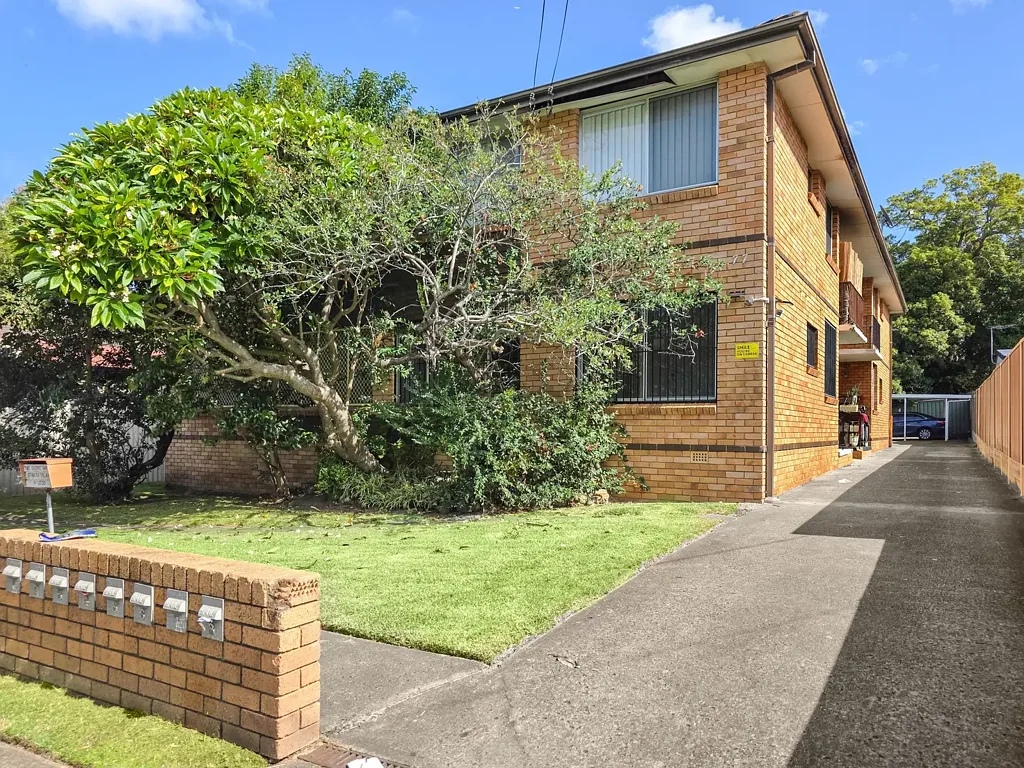 Modern 2 Bedroom Ground Floor Unit