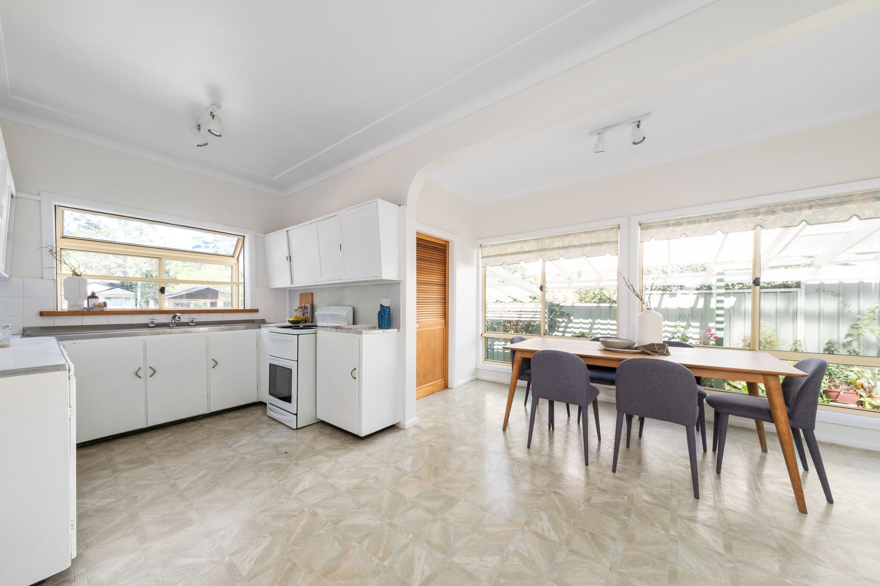 16 WAMBOOL ST, TURRAMURRA NSW 2074, 0 Kuwarto, 0 Banyo, House