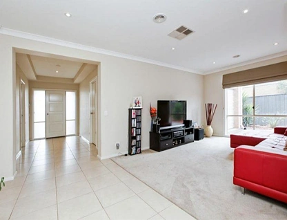 39 Hummingbird Boulevard, Tarneit, South West Melbourne, 4 habitaciones, 2 baños, House