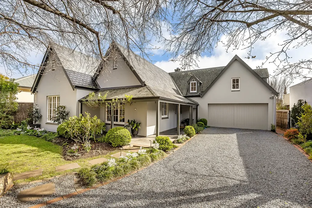 Millswood 4房  Elevate your everyday with a grand home made to last a lifetime