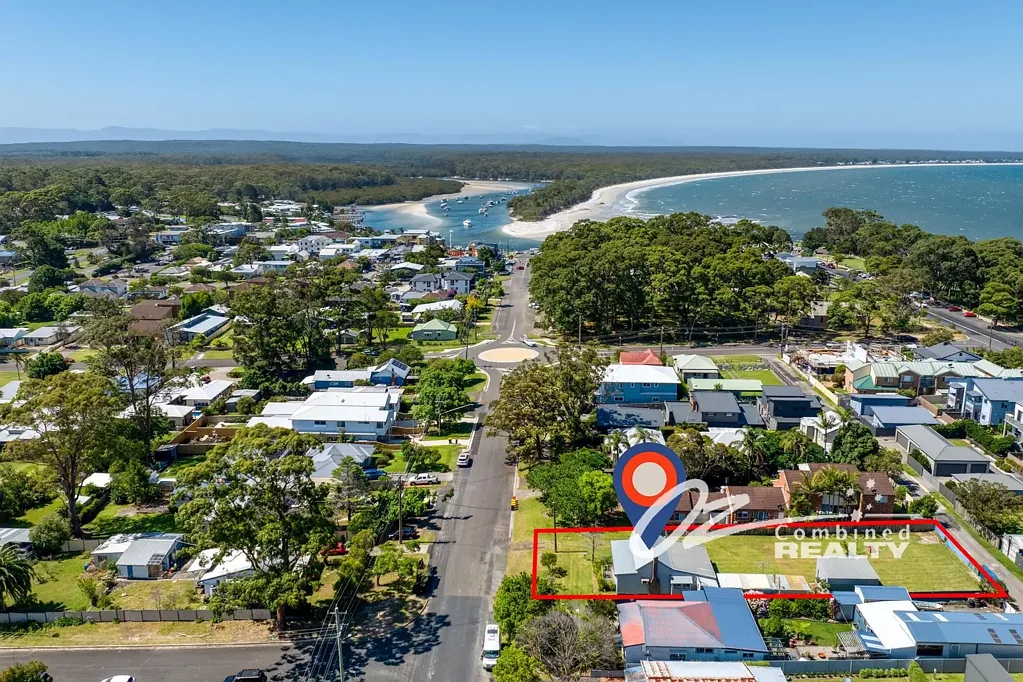 42 Currambene Street, Huskisson, NSW 2540