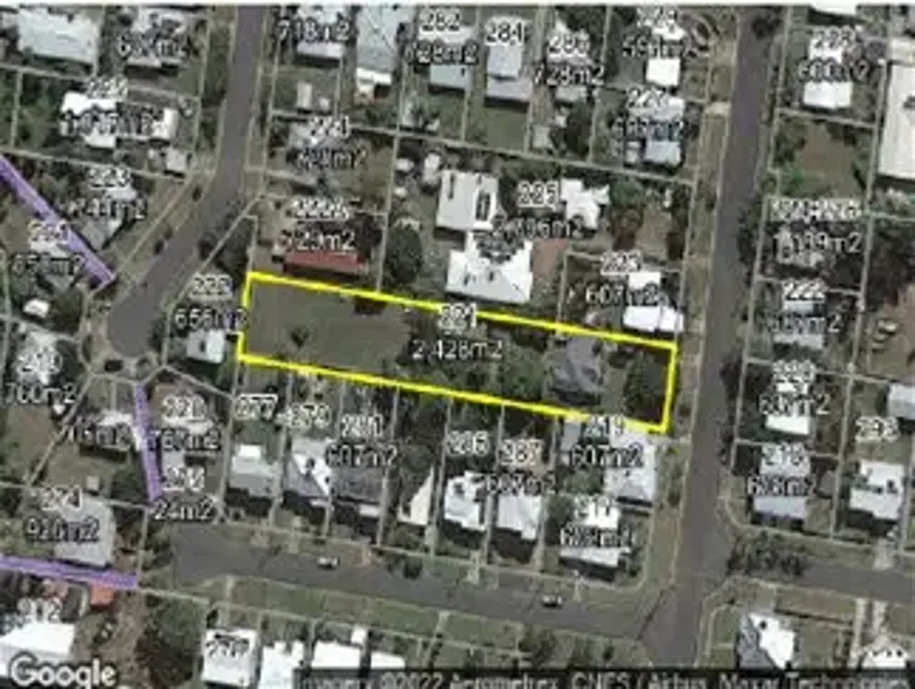 Koongal 3Phòng ngủ A variety of development opportunities for a high performing investment