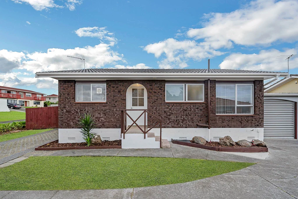 Glendene 2Zimmer Tidy, Modernized & Low Maintenance in Glendene!