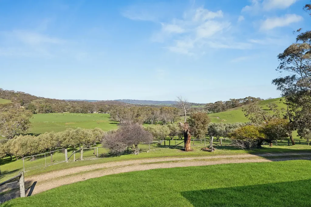 261 Kemmiss Hill Road, Yankalilla, SA 5203