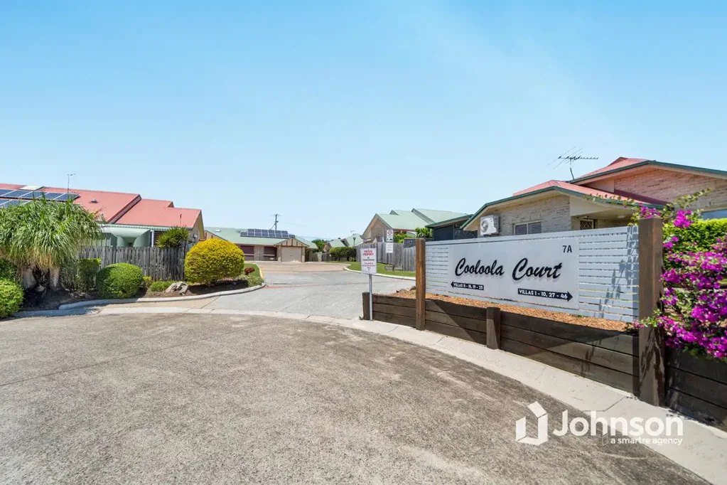 Wynnum West 3房 维护良好小区 宽敞三卧别墅 光线充足布局 无缝过渡户外 车库洗衣区齐全 便利Bayside生活 IMMACULATE 3 BEDROOM VILLA IN CONVENIENT BAYSIDE LOCATION