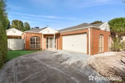 17 Emerald Court, Caroline Springs