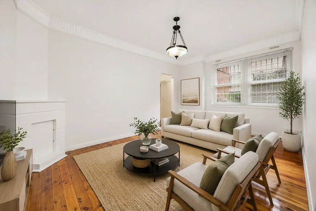 Art-Deco Two Bedroom Apartment