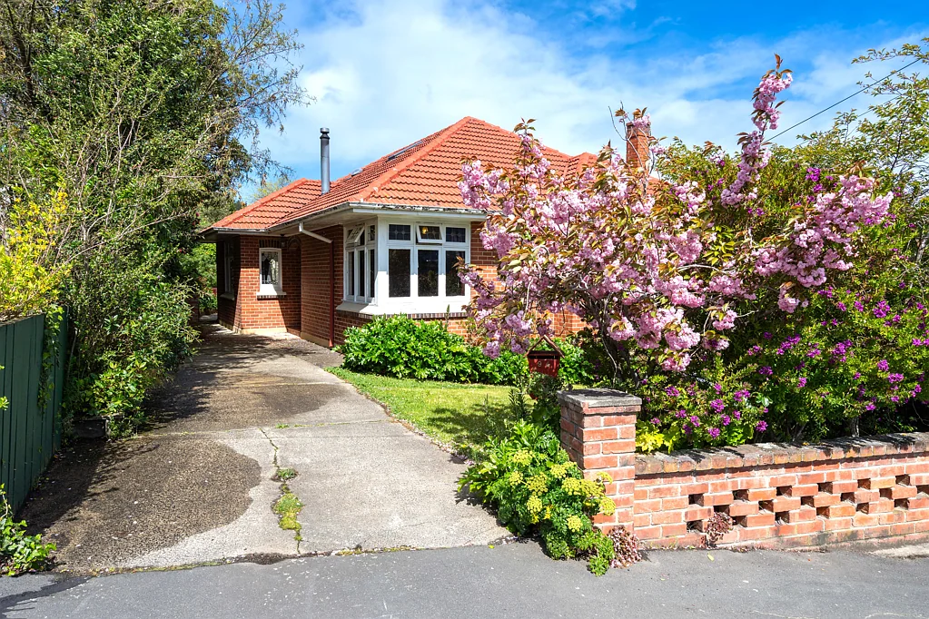 94 Signal Hill Road, Opoho, Dunedin, Otago