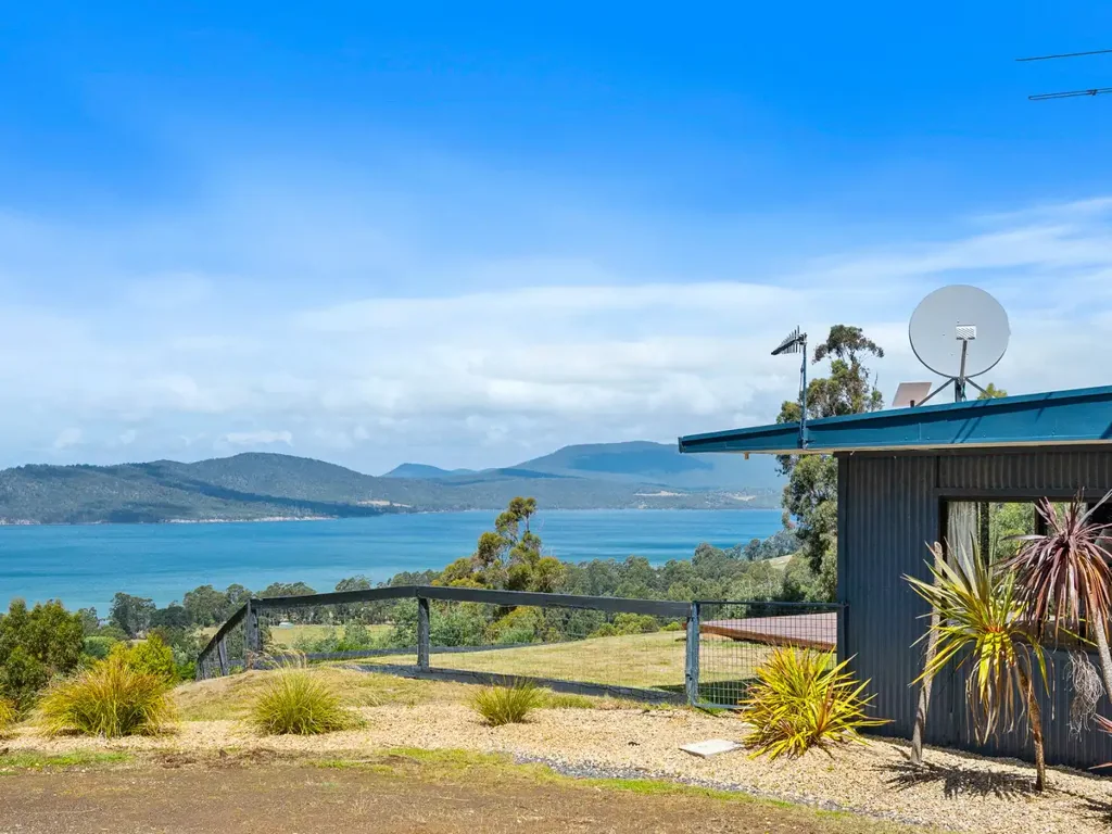 89 Hill Street, Middleton, TAS 7163