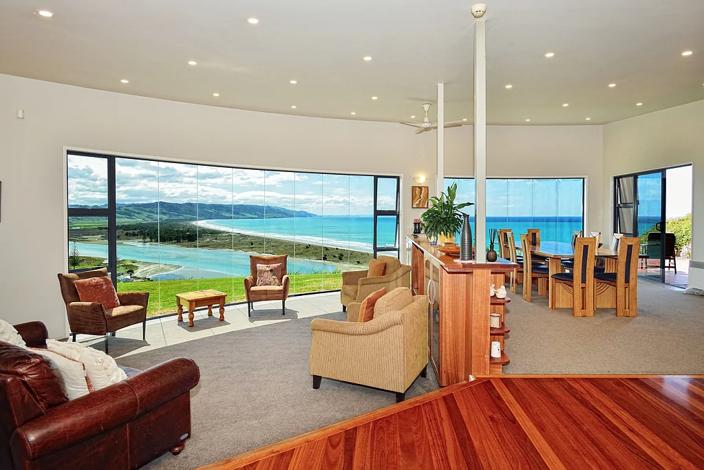 Mahia 4房  Luxury beach living