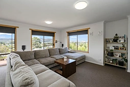 4A Wyburton Place, Margate