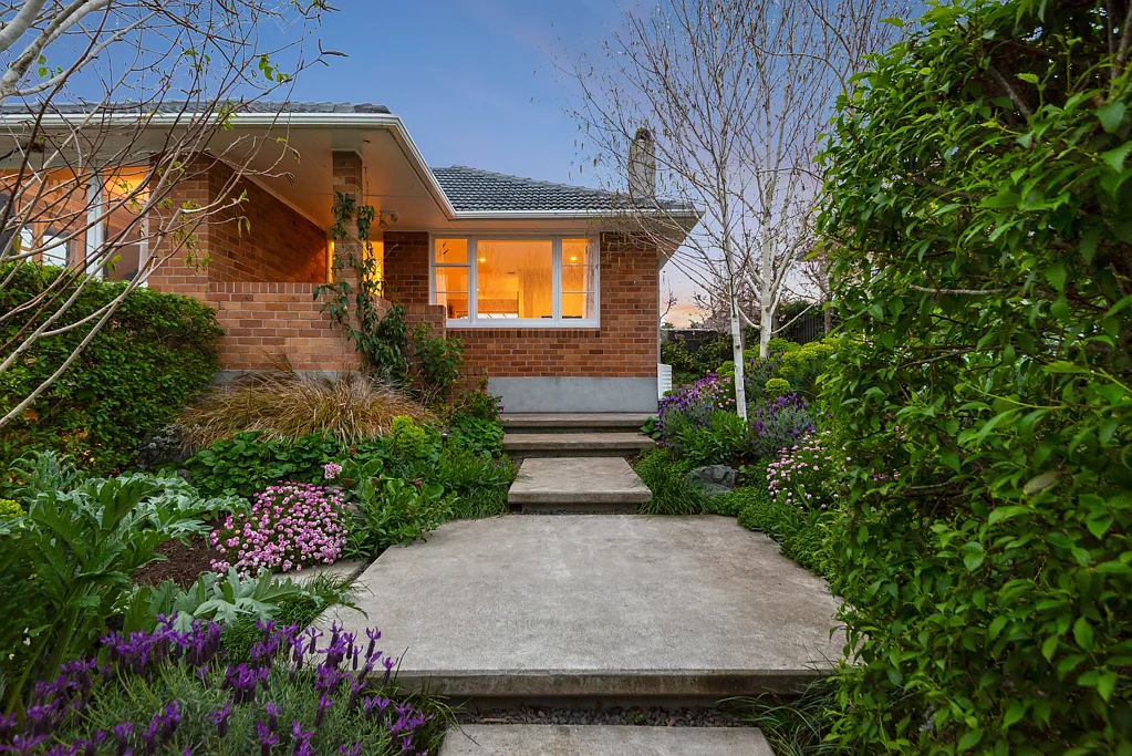 19 Northumberland Avenue, Hauraki, North Shore City, Auckland