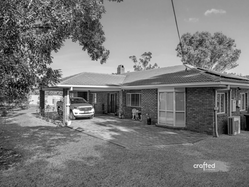 7 Day Road, Gleneagle, QLD 4285