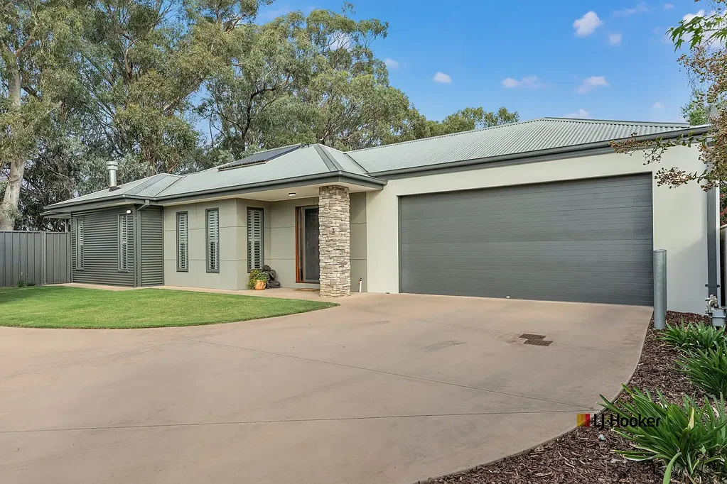 Moama 3房  A Hidden Haven: Modern Living Meets Nature in the Heart of Moama