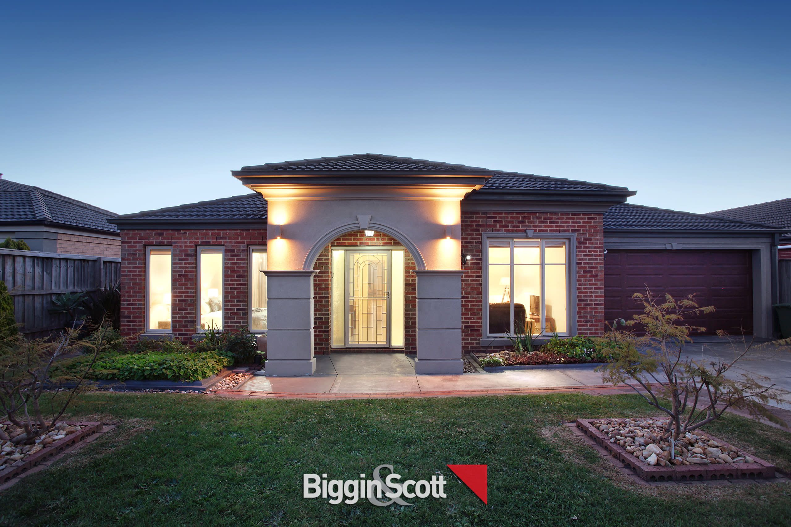 11 Flametree Circuit, Cranbourne, VIC 3977, 4房, 2浴, House