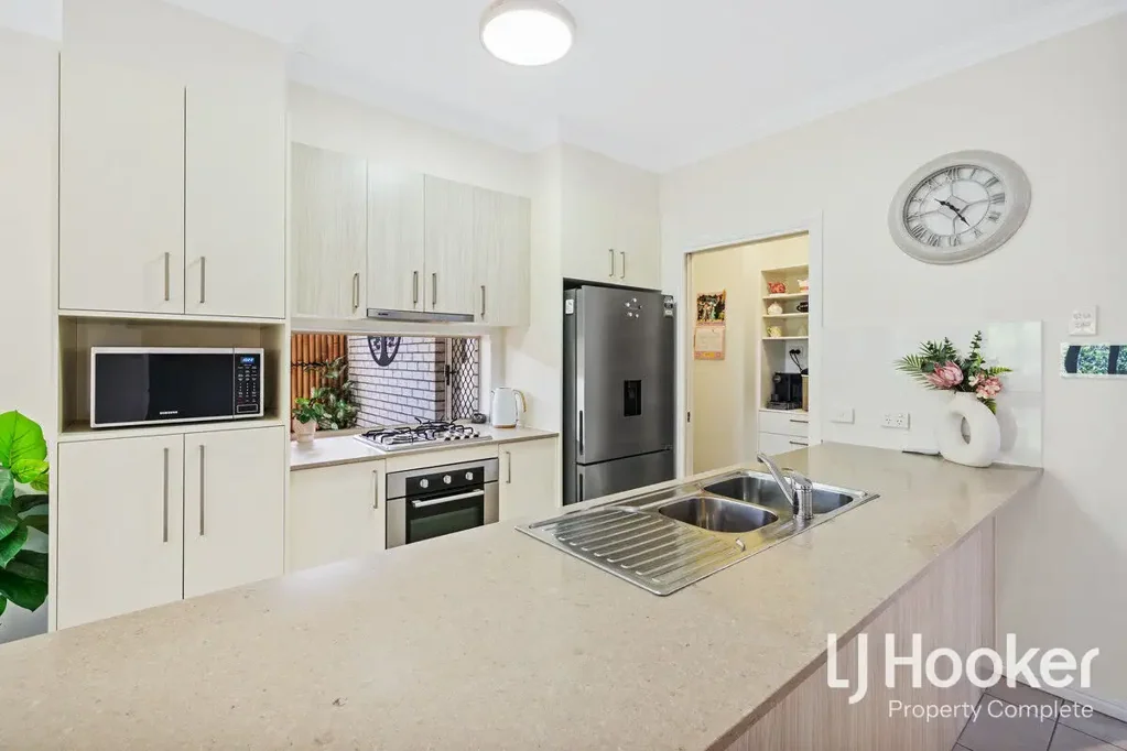 53 Combs Street, Yarrabilba, QLD 4207