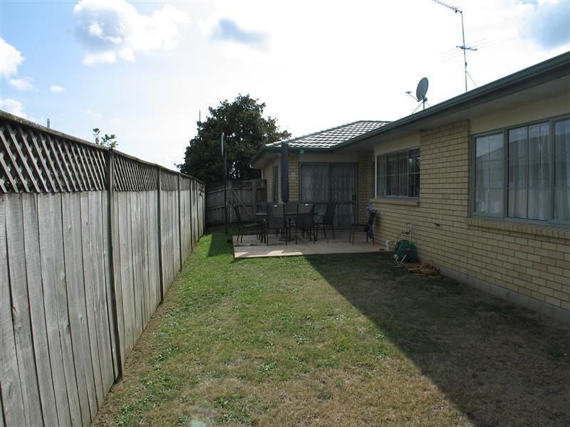 16 Millington Place, Huntington Park, Auckland - Manukau, 3 rūma, 1 rūma horoi