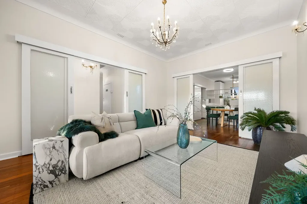 Hamilton Hill 3房  Charming Character Home — Perfect for Families or Savvy Investors