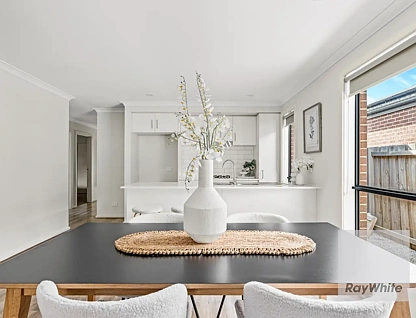 21 Ginger Crescent, Mickleham, VIC 3064, 3房, 2浴, 独立屋