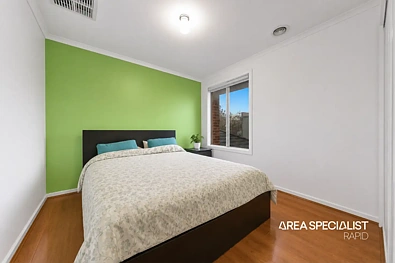 8/66 Hallam Road, Hampton Park, VIC 3976, 3 Kuwarto, 2 Banyo, House