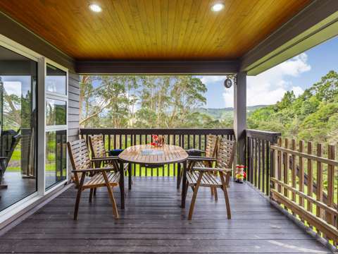 Drury 5房  Spacious Family Living with Independent Options