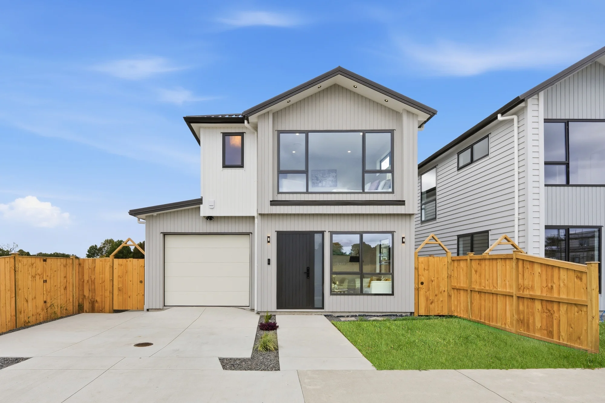 Karaka 5房  Modern Family Living