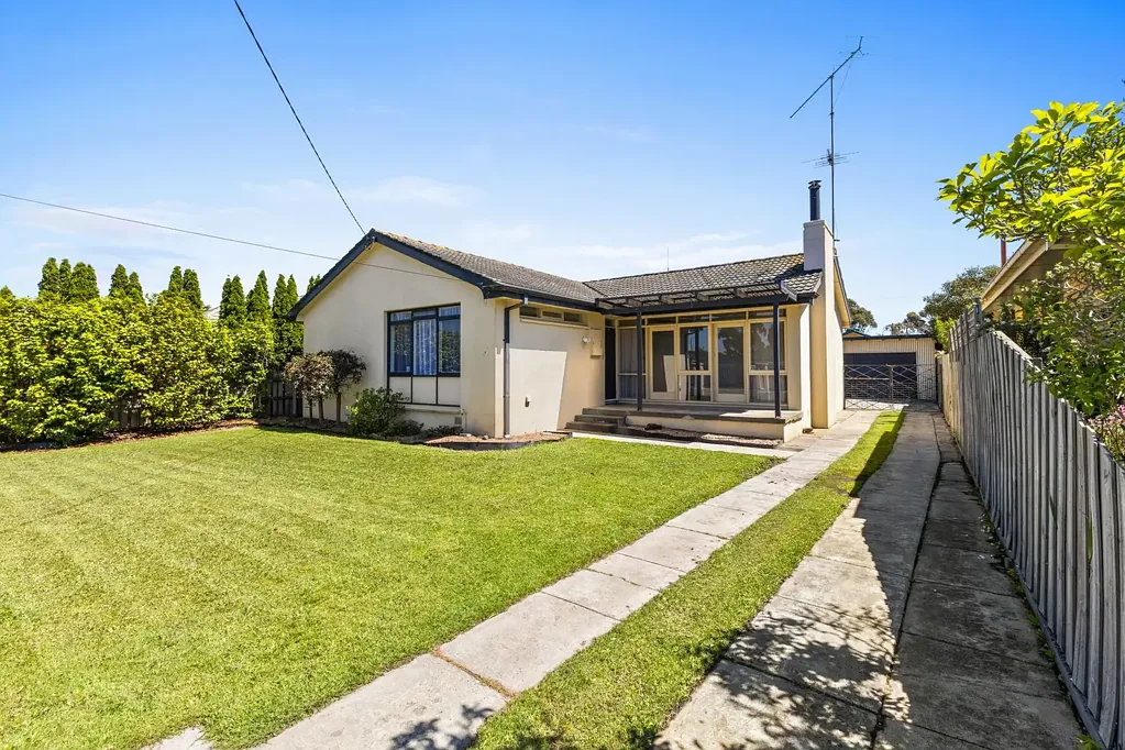 10 Heather Grove, Traralgon, VIC 3844