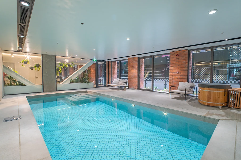 Te Aro 1chambre Party & Stumble Home! Gym! Pool!