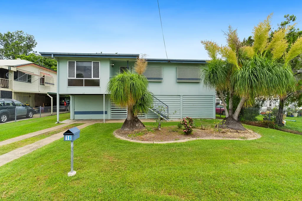 16 Hogan Street, Park Avenue, QLD 4701