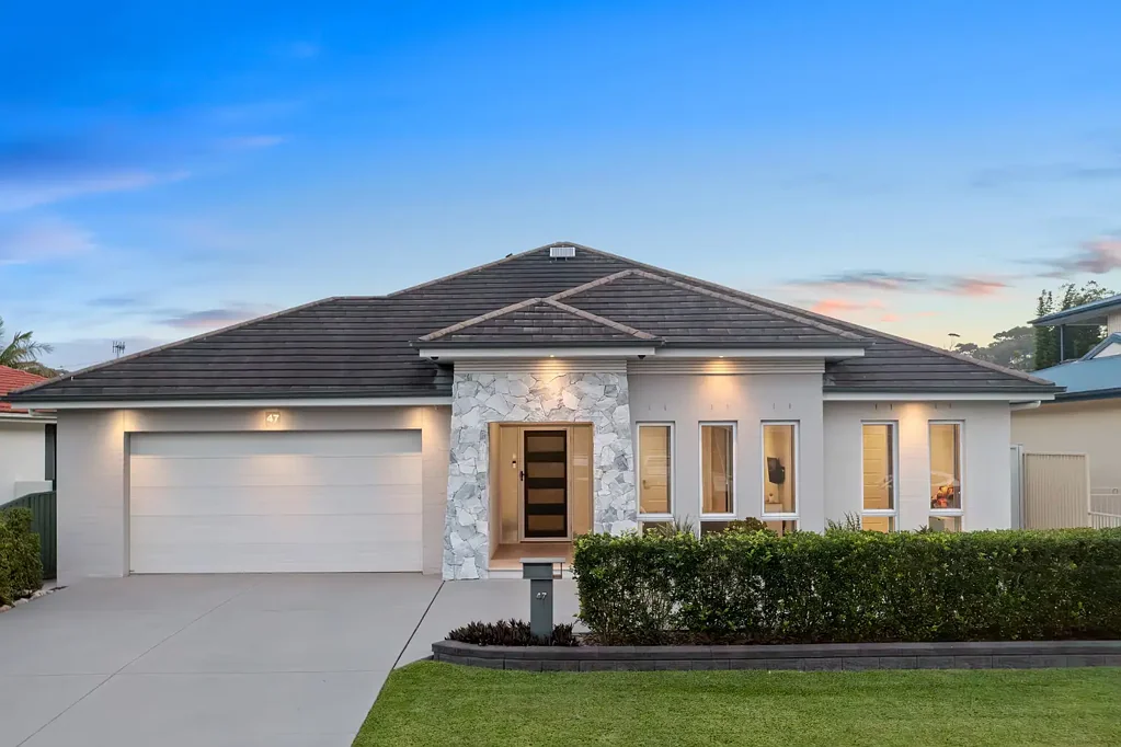 Bateau Bay 4ਬੈੱਡਰੂਮ Tranquil Family Oasis with Privacy, Luxurious Inclusions and Impressive Entertaining