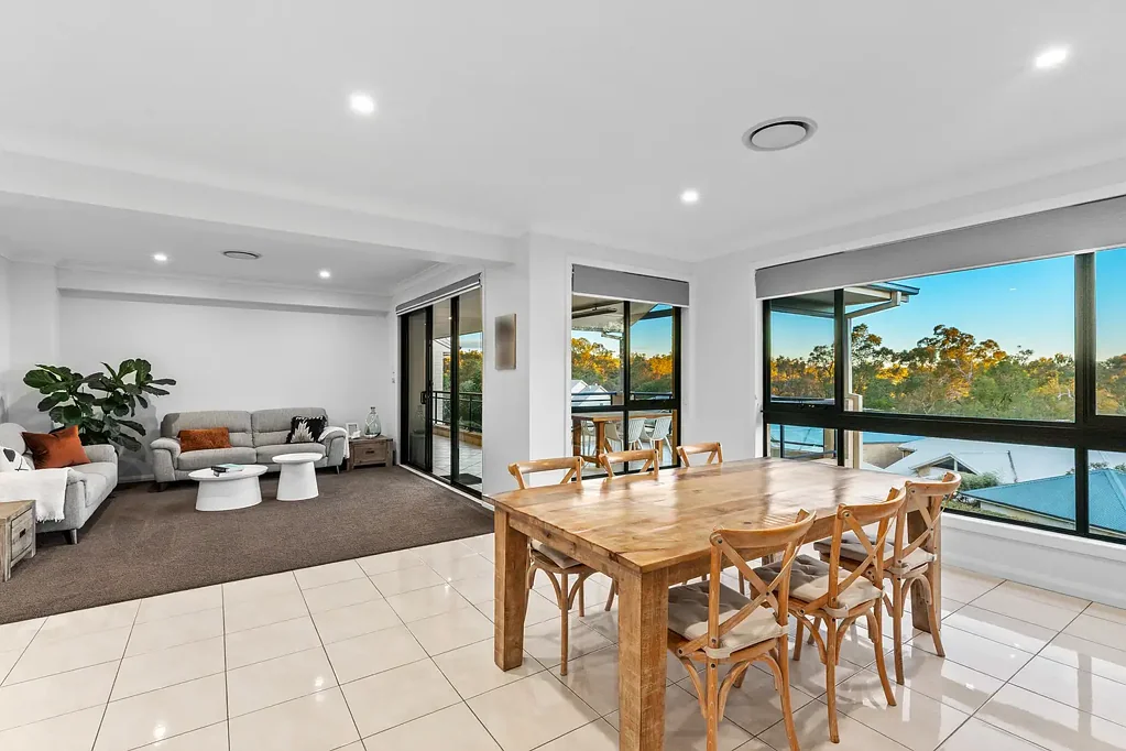 Cattai 4Zimmer Pristine Family Residence with Golf Course Views | Ample Space for Boat/Caravan