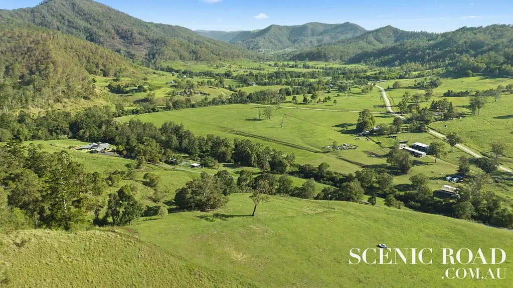 Canungra Prestigious 75 Acre Lifestyle on the Creek
