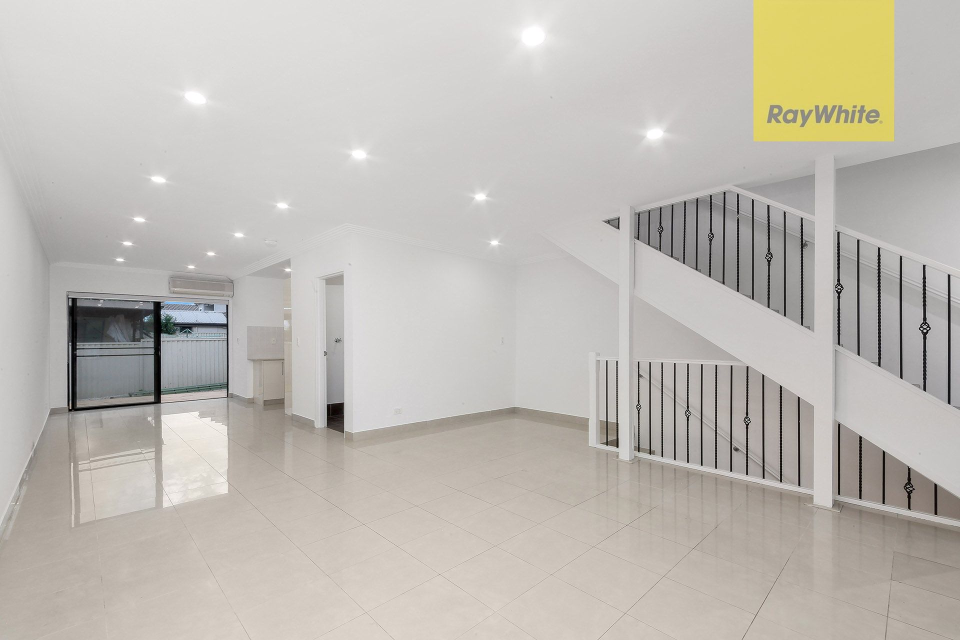 UNIT 6 1-3 PEGLER AV, SOUTH GRANVILLE NSW 2142, 0 rūma, 0 rūma horoi, Townhouse