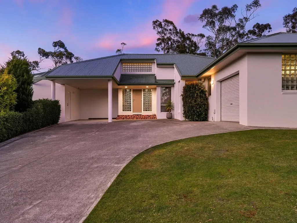 Mount Nelson 4房  Mount Nelson - A Genuine One-Owner Home That’s Been Loved, Upgraded and Pe