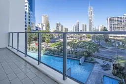 304/4 Wahroonga Place, Surfers Paradise