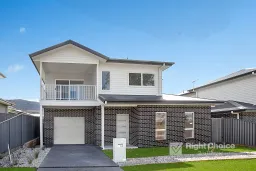 8 FARRIER PL, Stream Hill