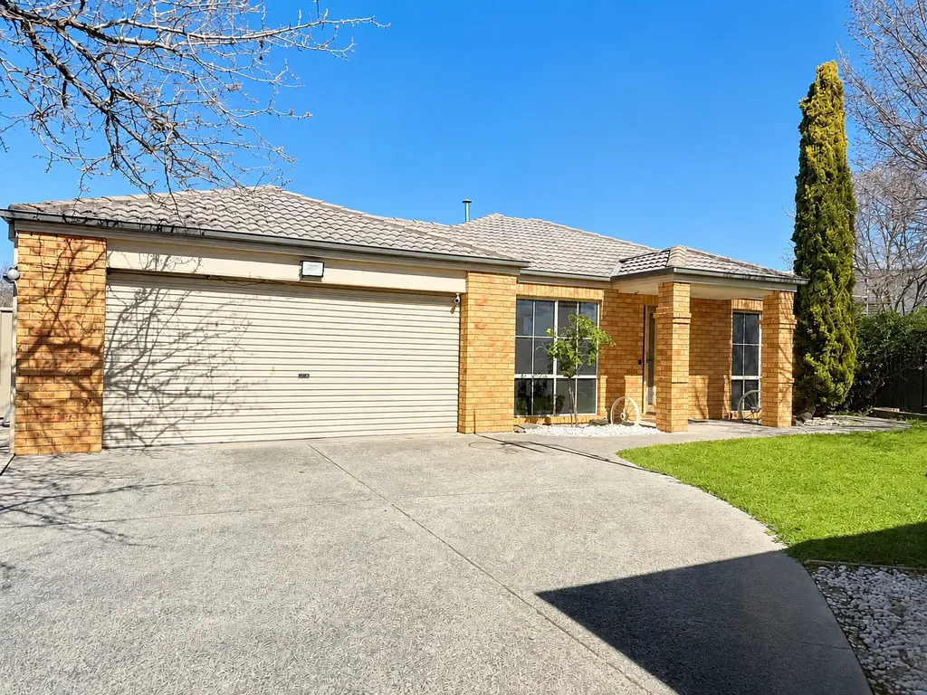 27 Ambrose Crescent, West Wodonga, VIC 3690