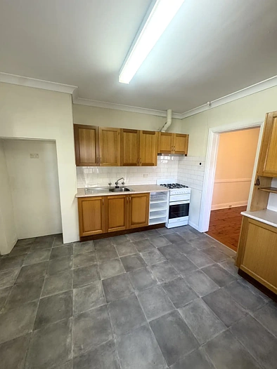 313 Main Street, Lithgow, NSW 2790, 2房, 1浴, Apartment