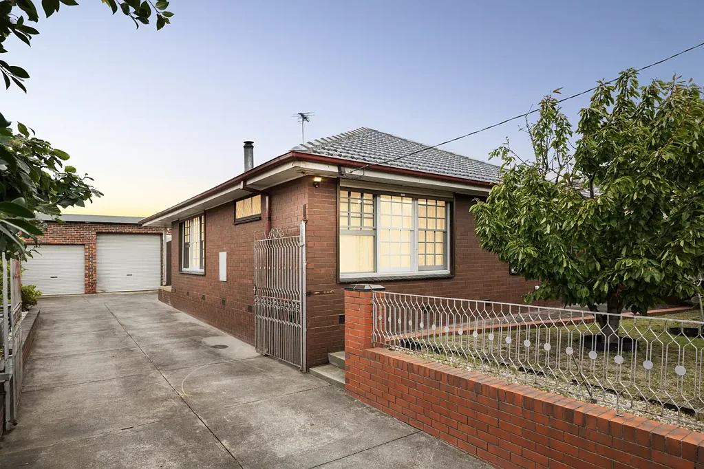 75 Carinish Road, Clayton, VIC 3168