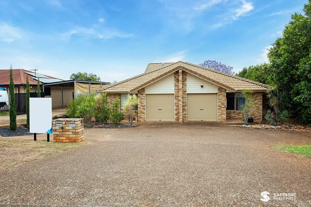 2/4 Cauchi Court, Avoca, QLD 4670