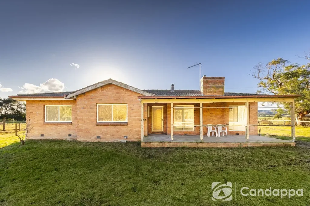 135 Jacksons Track, Labertouche, VIC 3816